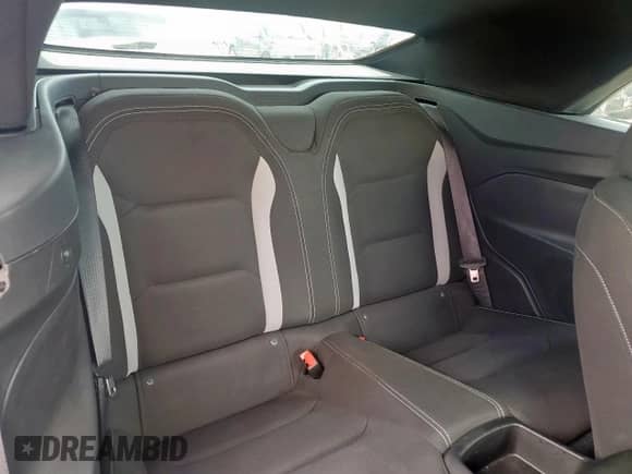 2023 Chevrolet Camaro LT1 z VIN 1G1FF3D76P0119918, wystawiony jako Copart lot #65188525 z przebiegiem 34 827 mil mil oraz Szkoda całkowita • Salvage title. Historia ofert i sprzedaży dostępna na DreamBid. Obrazek 10.