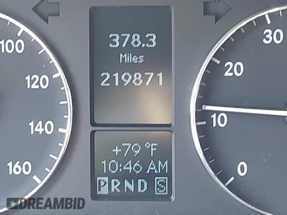 2005 Mercedes-Benz C 240 z VIN WDBRF61J85A787120, wystawiony jako IAAI lot #43391262 z przebiegiem 219 871 mil mil oraz . Historia ofert i sprzedaży dostępna na DreamBid. Obrazek 15.