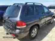 2005 Hyundai Santa Fe GLS с VIN KM8SC13D65U957846, выставлен на аукционе Copart как лот 77073824 с пробегом 51 485 миль миль и На запчасти • Non repairable. История ставок и продаж доступна на DreamBid. Изображение 3.