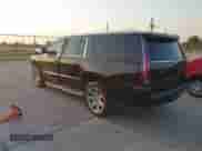 2015 Cadillac Escalade ESV Luxury с VIN 1GYS3SKJ7FR598328, выставлен на аукционе IAAI как лот 43218869 с пробегом 85 879 миль миль и . История ставок и продаж доступна на DreamBid. Изображение 3.