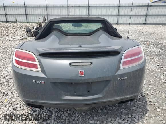 2008 Saturn Sky Red Line with VIN 1G8MG35X18Y132969, listed as a Copart auction lot 57549015 with 75,916 mi miles and Salvage title. Bid and sale history available at DreamBid. Image 6.
