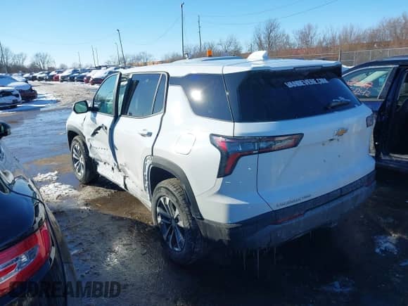 2025 Chevrolet Equinox AWD LT z VIN 3GNAXPEG2SL123245, wystawiony jako IAAI lot #41613932 z przebiegiem 4 767 mil mil oraz . Historia ofert i sprzedaży dostępna na DreamBid. Obrazek 3.