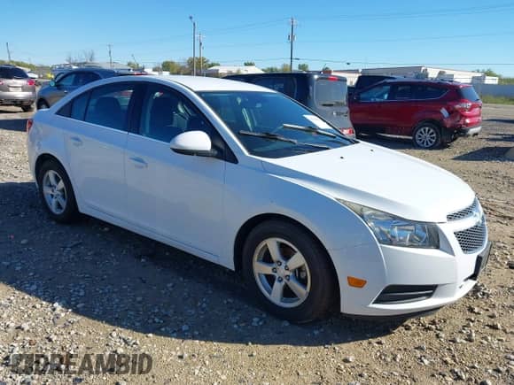 2013 Chevrolet Cruze LT with VIN 1G1PK5SB4D7251016, listed as a IAAI auction lot 43334096 with 141,322 mi miles and . Bid and sale history available at DreamBid. Image 1.