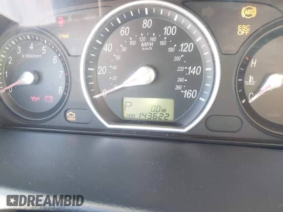 2008 Hyundai Sonata SE z VIN 5NPEU46F58H388211, wystawiony jako IAAI lot #42979351 z przebiegiem 143 622 mil mil oraz . Historia ofert i sprzedaży dostępna na DreamBid. Obrazek 7.