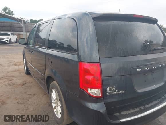 2013 Dodge Grand Caravan SXT with VIN 2C4RDGCG3DR749402, listed as a IAAI auction lot 43412961 with 265,451 mi miles and . Bid and sale history available at DreamBid. Image 3.