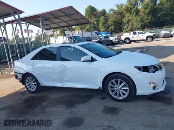 2013 Toyota Camry LE z VIN 4T1BD1FKXDU094720, wystawiony jako IAAI lot #43217084 z przebiegiem 142 088 mil mil oraz . Historia ofert i sprzedaży dostępna na DreamBid. Obrazek 14.