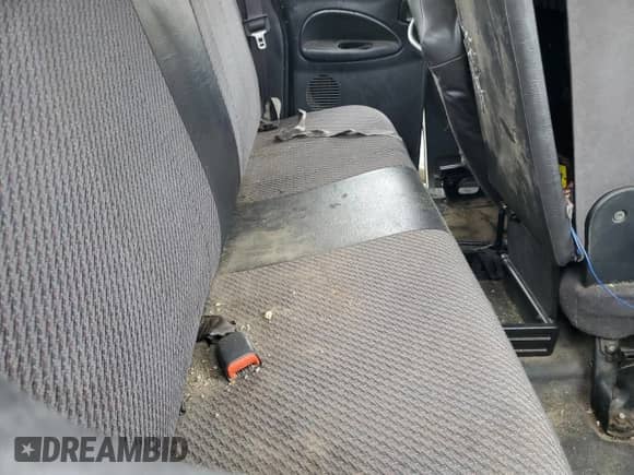 2002 Dodge 3500 с VIN 3B7MF33632M239639, выставлен на аукционе Copart как лот 55339375 с пробегом Не указан миль и Списание • Salvage title. История ставок и продаж доступна на DreamBid. Изображение 10.