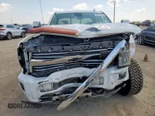 2016 Chevrolet Silverado 2500HD High Country z VIN 1GC1KXE87GF155061, wystawiony jako Copart lot #80113045 z przebiegiem 202 146 mil mil oraz Szkoda całkowita • Salvage title. Historia ofert i sprzedaży dostępna na DreamBid. Obrazek 5.