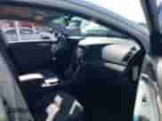 2013 Hyundai Sonata z VIN KMHEC4A4XDA089657, wystawiony jako IAAI lot #43145043 z przebiegiem 131 604 mil mil oraz . Historia ofert i sprzedaży dostępna na DreamBid. Obrazek 5.