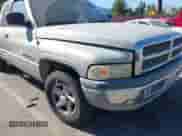 2000 Dodge 1500 with VIN 1B7HC13Z3YJ180591, listed as a IAAI auction lot 43190135 with 272,911 mi miles and . Bid and sale history available at DreamBid. Image 6.