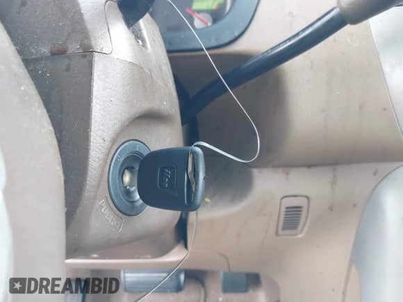 2006 Honda Pilot EX-L с VIN 5FNYF28526B023173, выставлен на аукционе IAAI как лот 42573933 с пробегом 276 448 миль миль и . История ставок и продаж доступна на DreamBid. Изображение 11.