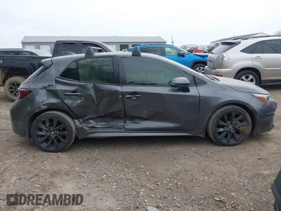 2024 Toyota Corolla XSE z VIN JTNC4MBE0R3232297, wystawiony jako IAAI lot #42063444 z przebiegiem 20 522 mil mil oraz . Historia ofert i sprzedaży dostępna na DreamBid. Obrazek 6.