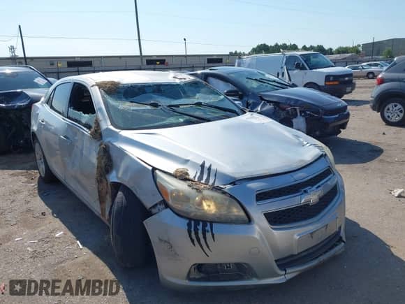 2013 Chevrolet Malibu Eco с VIN 1G11D5RR2DF119655, выставлен на аукционе IAAI как лот 43019250 с пробегом 112 541 миль миль и . История ставок и продаж доступна на DreamBid. Изображение 1.