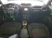 2017 Jeep Renegade Latitude с VIN ZACCJABBXHPF97985, выставлен на аукционе Copart как лот 68295615 с пробегом 119 398 миль миль и Списание • Salvage title. История ставок и продаж доступна на DreamBid. Изображение 8.
