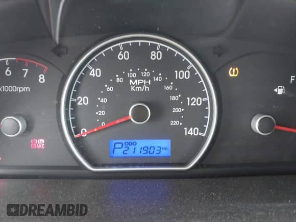 2009 Hyundai Elantra GLS с VIN KMHDU46D69U788372, выставлен на аукционе IAAI как лот 43314265 с пробегом 211 903 миль миль и . История ставок и продаж доступна на DreamBid. Изображение 7.