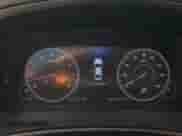 2015 Hyundai Equus Ultimate z VIN KMHGH4JH2FU095077, wystawiony jako Copart lot #71481054 z przebiegiem 111 373 mil mil oraz Szkoda całkowita • Salvage title. Historia ofert i sprzedaży dostępna na DreamBid. Obrazek 9.