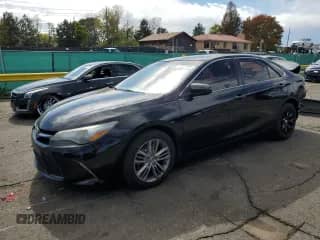 2015 Toyota Camry SE with VIN 4T1BF1FK5FU894791, listed as a Copart auction lot 82327015 with 218,883 mi miles and Salvage title. Bid and sale history available at DreamBid. Image 1.