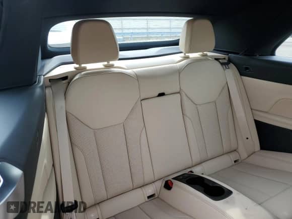 2022 BMW 4 Series 430i xDrive z VIN WBA43AT01NCJ15123, wystawiony jako Copart lot #49041984 z przebiegiem 14 296 mil mil oraz Szkoda całkowita • Salvage title. Historia ofert i sprzedaży dostępna na DreamBid. Obrazek 10.