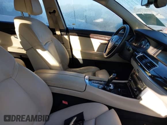 2013 BMW 5 Series с VIN WBASN0C5XDDW92619, выставлен на аукционе IAAI как лот 43472018 с пробегом 146 676 миль миль и . История ставок и продаж доступна на DreamBid. Изображение 5.