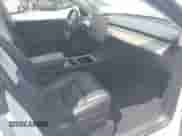 2022 Tesla Model Y Long Range с VIN 7SAYGDEE2NF313864, выставлен на аукционе IAAI как лот 43126697 с пробегом 125 612 миль миль и . История ставок и продаж доступна на DreamBid. Изображение 5.