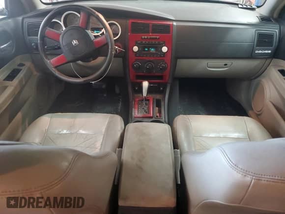 2006 Dodge Magnum with VIN 2D4FV47V46H147935, listed as a Copart auction lot 78301374 with 224,054 mi miles and Salvage title. Bid and sale history available at DreamBid. Image 8.