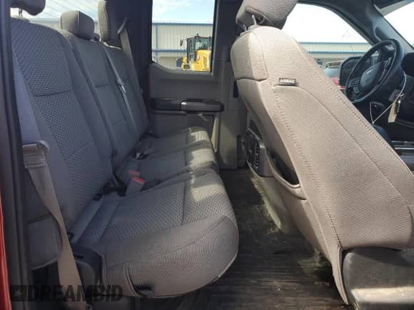 2020 Ford F-150 XL z VIN 1FTFX1E55LKF30795, wystawiony jako Copart lot #57854525 z przebiegiem 134 682 mil mil oraz Szkoda całkowita • Salvage title. Historia ofert i sprzedaży dostępna na DreamBid. Obrazek 10.