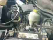2004 Dodge 1500 SLT z VIN 1D7HU18D84S502338, wystawiony jako IAAI lot #42867282 z przebiegiem 153 158 mil mil oraz . Historia ofert i sprzedaży dostępna na DreamBid. Obrazek 19.