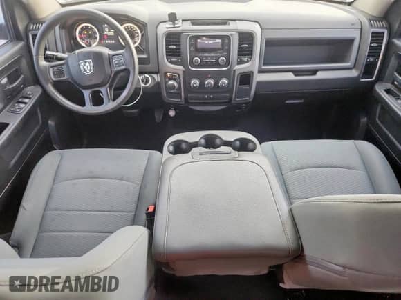 2019 Ram 1500 Tradesman z VIN 1C6RR6FGXKS514912, wystawiony jako Copart lot #70864885 z przebiegiem 180 346 mil mil oraz Szkoda całkowita • Salvage title. Historia ofert i sprzedaży dostępna na DreamBid. Obrazek 8.