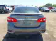 2017 Nissan Sentra SR z VIN 3N1AB7AP0HY378035, wystawiony jako IAAI lot #42017917 z przebiegiem 83 457 mil mil oraz . Historia ofert i sprzedaży dostępna na DreamBid. Obrazek 16.