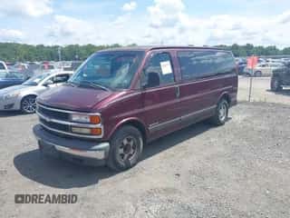 2002 Chevrolet Express с VIN 1GNFG15RX21206627, выставлен на аукционе IAAI как лот 42907319 с пробегом 222 678 миль миль и . История ставок и продаж доступна на DreamBid. Изображение 2.