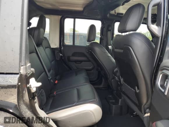 2024 Jeep Wrangler Rubicon with VIN 1C4PJXFG8RW319178, listed as a Copart auction lot 62107315 with 18,279 mi miles and Salvage title. Bid and sale history available at DreamBid. Image 11.