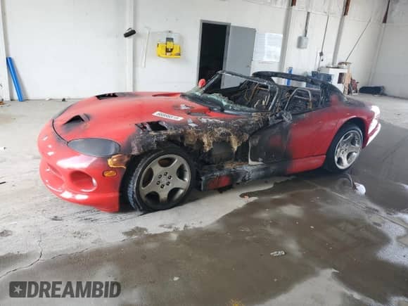 2001 Dodge Viper RT/10 with VIN 1B3ER65E71V701045, listed as a Copart auction lot 66888515 with Not provided miles and Salvage title. Bid and sale history available at DreamBid. Image 1.