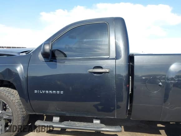 2012 Chevrolet Silverado 1500 Work Truck с VIN 1GCNCPEX8CZ200071, выставлен на аукционе IAAI как лот 42390598 с пробегом 140 344 миль миль и . История ставок и продаж доступна на DreamBid. Изображение 15.