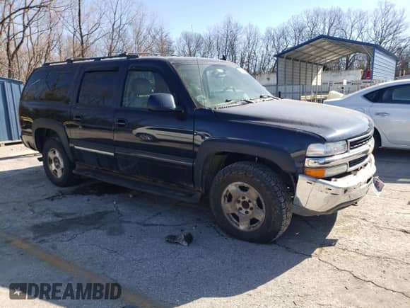 2006 Chevrolet Suburban LT z VIN 1GNFK16ZX6J125792, wystawiony jako Copart lot #89171755 z przebiegiem 261 740 mil mil oraz Szkoda całkowita • Salvage title. Historia ofert i sprzedaży dostępna na DreamBid. Obrazek 4.