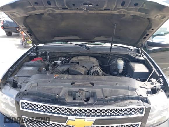 2013 Chevrolet Tahoe LS with VIN 1GNSKAE07DR355208, listed as a IAAI auction lot 42095090 with 159,409 mi miles and . Bid and sale history available at DreamBid. Image 10.