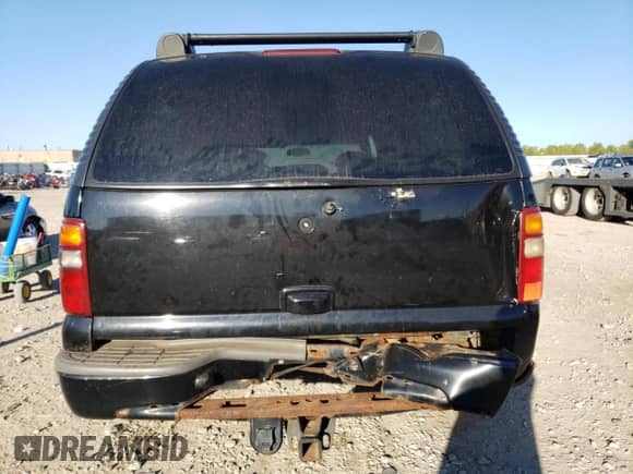 2003 Chevrolet Suburban Z71 с VIN 3GNFK16Z13G114628, выставлен на аукционе Copart как лот 73134894 с пробегом 414 628 миль миль и На запчасти • Non repairable. История ставок и продаж доступна на DreamBid. Изображение 6.