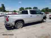 2020 Chevrolet Silverado 1500 Custom z VIN 3GCPYBEHXLG246779, wystawiony jako Copart lot #65254825 z przebiegiem 132 664 mil mil oraz Szkoda całkowita • Salvage title. Historia ofert i sprzedaży dostępna na DreamBid. Obrazek 3.