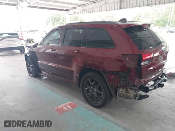 2020 Jeep Grand Cherokee Limited X z VIN 1C4RJFBT6LC185530, wystawiony jako IAAI lot #42656641 z przebiegiem 44 664 mil mil oraz . Historia ofert i sprzedaży dostępna na DreamBid. Obrazek 3.