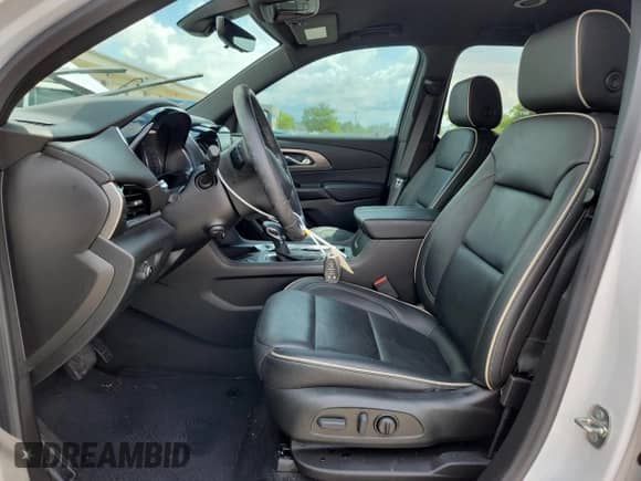 2023 Chevrolet Traverse Premier с VIN 1GNERKKW4PJ168079, выставлен на аукционе Copart как лот 61550355 с пробегом Не указан миль и На запчасти • Non repairable. История ставок и продаж доступна на DreamBid. Изображение 7.