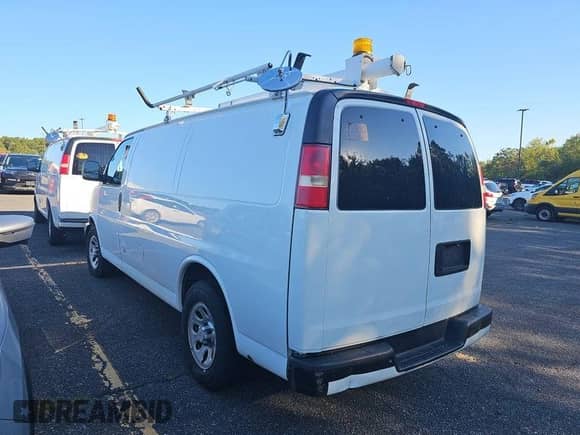 2011 Chevrolet Express Cargo с VIN 1GCSGAFX8B1187872, выставлен на аукционе IAAI как лот 43610341 с пробегом 79 743 миль миль и . История ставок и продаж доступна на DreamBid. Изображение 20.