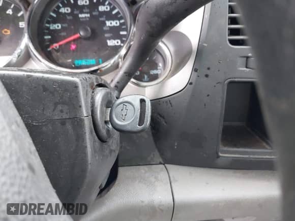 2009 Chevrolet Silverado 3500HD с VIN 1GCHC79K69E151898, выставлен на аукционе IAAI как лот 41489796 с пробегом 222 025 миль миль и . История ставок и продаж доступна на DreamBid. Изображение 11.