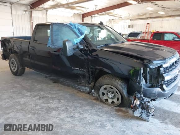 2018 Chevrolet Silverado 1500 Work Truck с VIN 1GCUKNEC8JF105055, выставлен на аукционе IAAI как лот 42197548 с пробегом 188 265 миль миль и . История ставок и продаж доступна на DreamBid. Изображение 1.