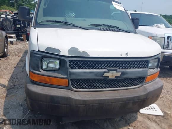 2011 Chevrolet Express Cargo with VIN 1GCSGAFX2B1112312, listed as a IAAI auction lot 42374896 with 140,571 mi miles and . Bid and sale history available at DreamBid. Image 13.