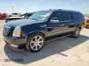 2009 Cadillac Escalade ESV with VIN 1GYFK26279R109597, listed as a Copart auction lot 80609585 with 195,969 mi miles and Clean title. Bid and sale history available at DreamBid. Image 1.