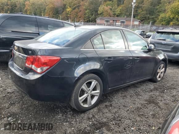 2015 Chevrolet Cruze LT с VIN 1G1PE5SB4F7208368, выставлен на аукционе Copart как лот 87042265 с пробегом 169 306 миль миль и Списание • Salvage title. История ставок и продаж доступна на DreamBid. Изображение 3.