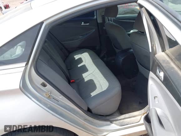 2012 Hyundai Sonata GLS with VIN 5NPEB4AC8CH497645, listed as a IAAI auction lot 43321103 with 155,530 mi miles and . Bid and sale history available at DreamBid. Image 8.