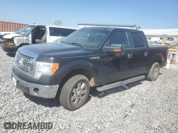2013 Ford F-150 XL z VIN 1FTFW1CF7DFC38400, wystawiony jako Copart lot #48687845 z przebiegiem Nie podano mil oraz Szkoda całkowita • Salvage title. Historia ofert i sprzedaży dostępna na DreamBid. Obrazek 1.