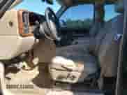 2006 GMC Sierra 1500 SLE1 z VIN 2GTEK19B761110373, wystawiony jako Copart lot #57457485 z przebiegiem 246 699 mil mil oraz Szkoda całkowita • Salvage title. Historia ofert i sprzedaży dostępna na DreamBid. Obrazek 7.