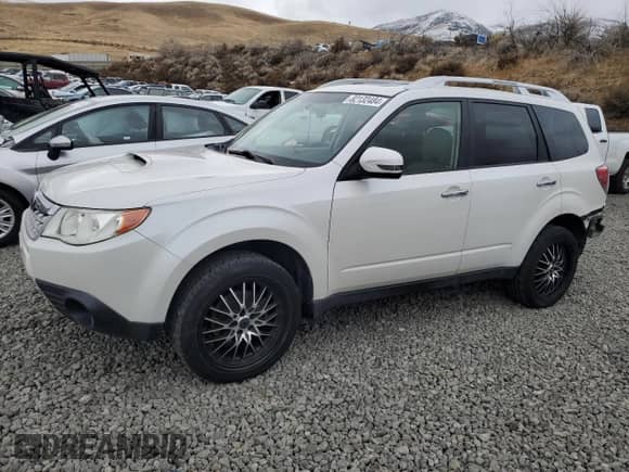 2013 Subaru Forester XT Touring с VIN JF2SHGGC6DH434166, выставлен на аукционе Copart как лот 82132484 с пробегом 174 442 миль миль и Списание • Salvage title. История ставок и продаж доступна на DreamBid. Изображение 1.