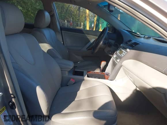 2009 Toyota Camry with VIN 4T4BE46K49R092053, listed as a IAAI auction lot 43523502 with 185,428 mi miles and . Bid and sale history available at DreamBid. Image 5.